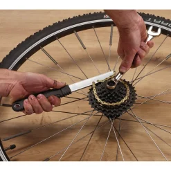 Bicycle 8-Speed Chain Whip