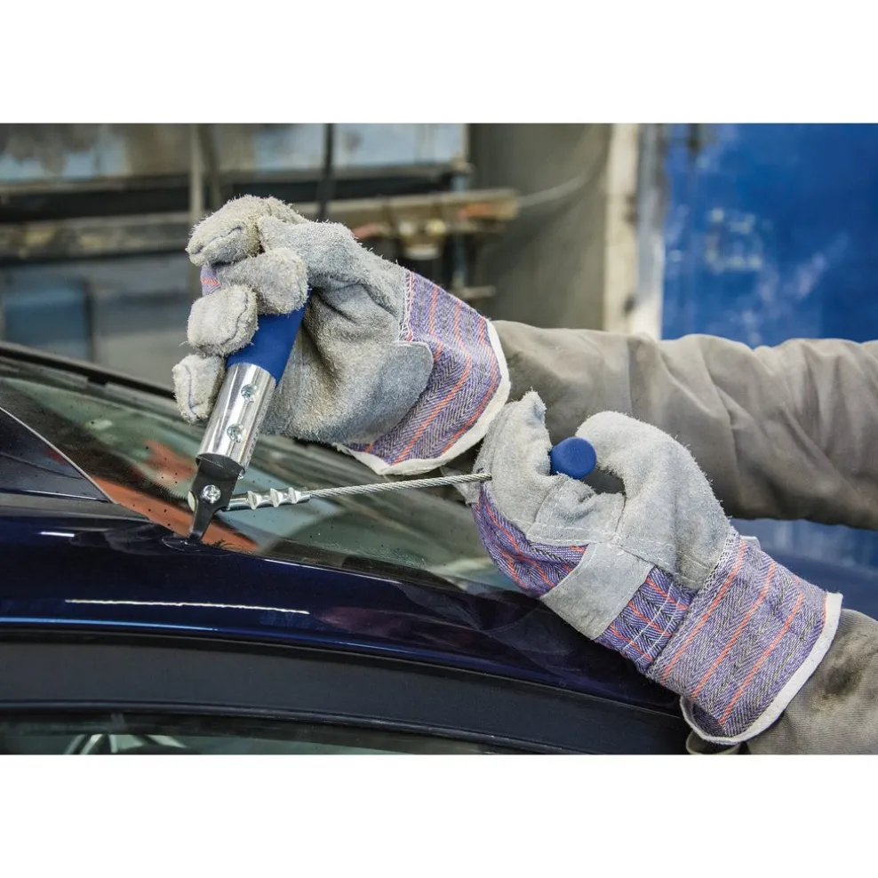Bonded Windscreen Removal Tool