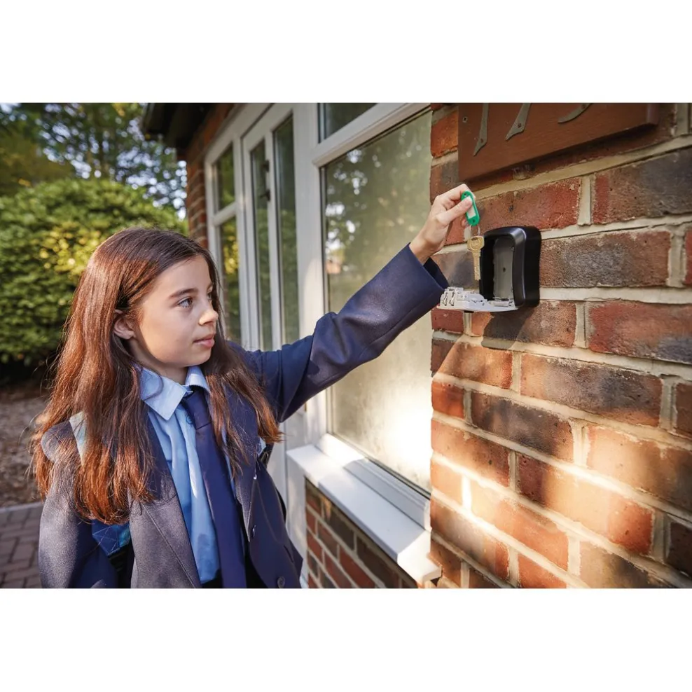 Combination Lock Wall-Mounted Key Box