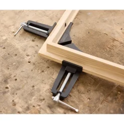 Corner Clamp