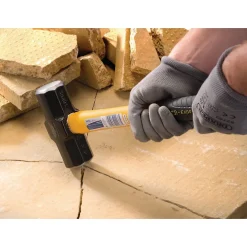Draper Expert Fibreglass Short Shaft Sledge Hammer, 1.8kg/4lb