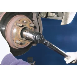 Draper Expert Hub Nut Socket, 1/2" Sq. Dr., 32mm