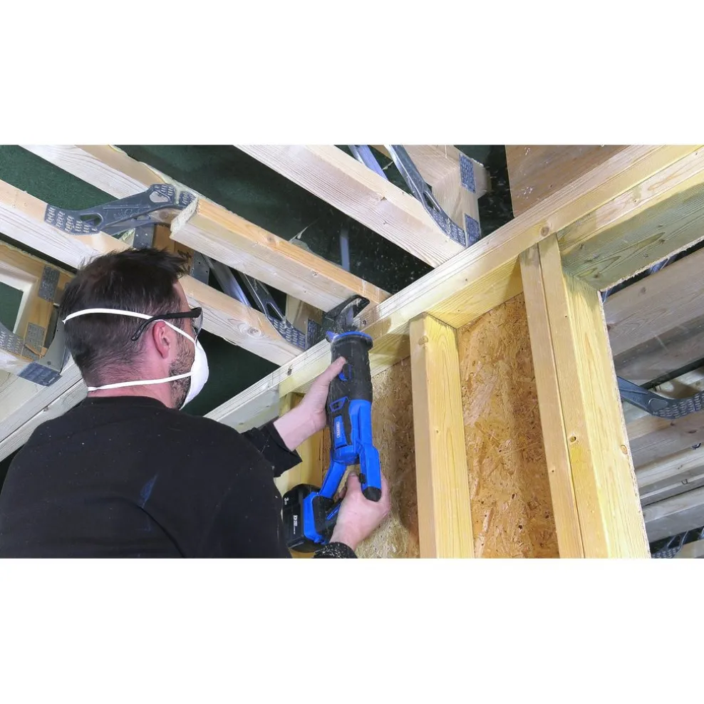 D20 20V Brushless Reciprocating Saw, 1 x 3.0Ah Battery, 1 x Fast Charger