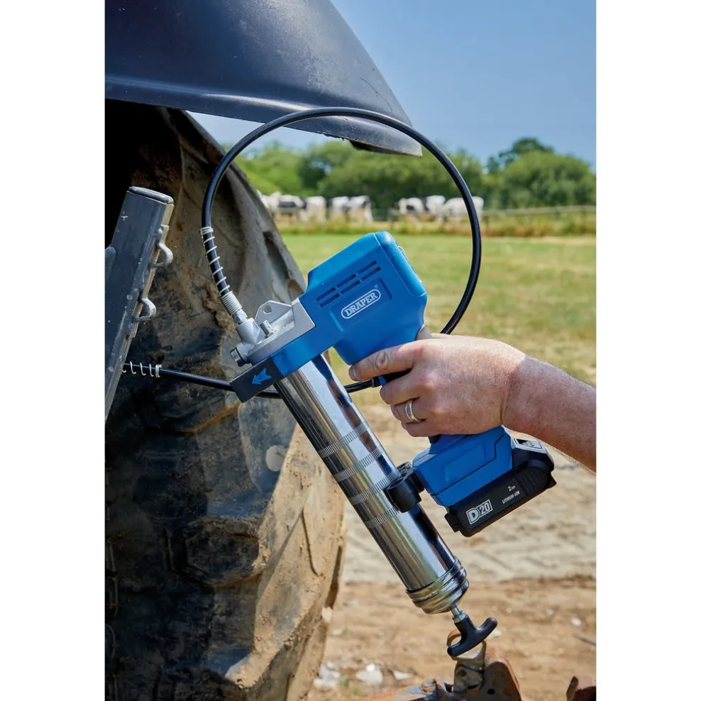 D20 20V Grease Gun Kit, 1 x 2.0Ah Battery, 1 x Charger (3 Piece)