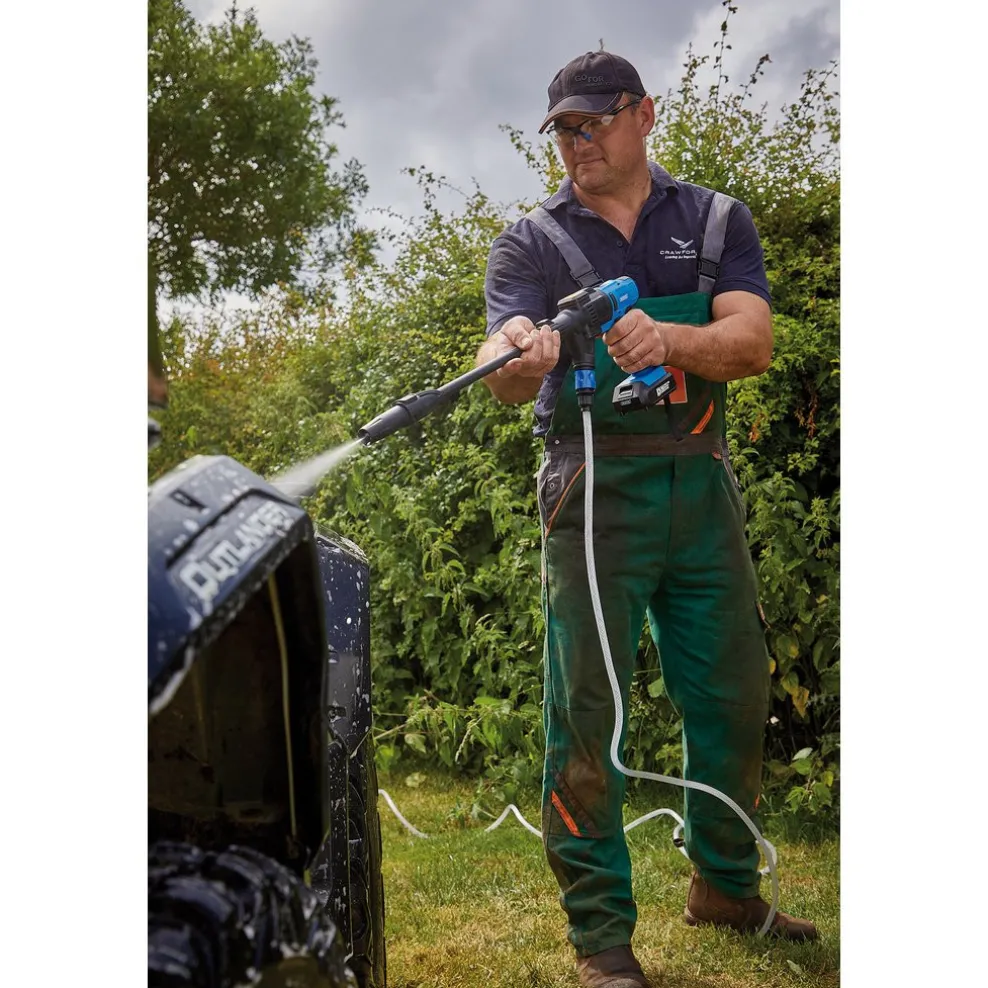 D20 20V Pressure Washer, D20 20V Wireless Speaker, 1 x 2.0Ah, 1 x 3.0Ah, 1 x Fast Charger