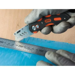 Folding Trimming Knife with Belt Clip, Green/Orange