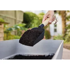 Garden Scoop