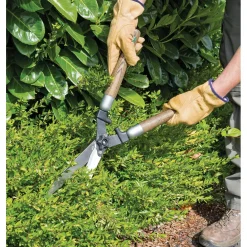 Garden Shears with Wave Edges and Ash Handles, 230mm