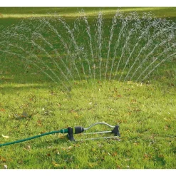 17 Hole Oscillating Sprinkler