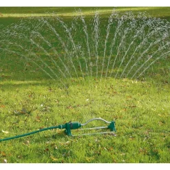 17 Hole Oscillating Sprinkler