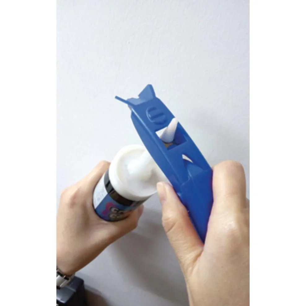5-in-1 Sealant and Caulking Tool