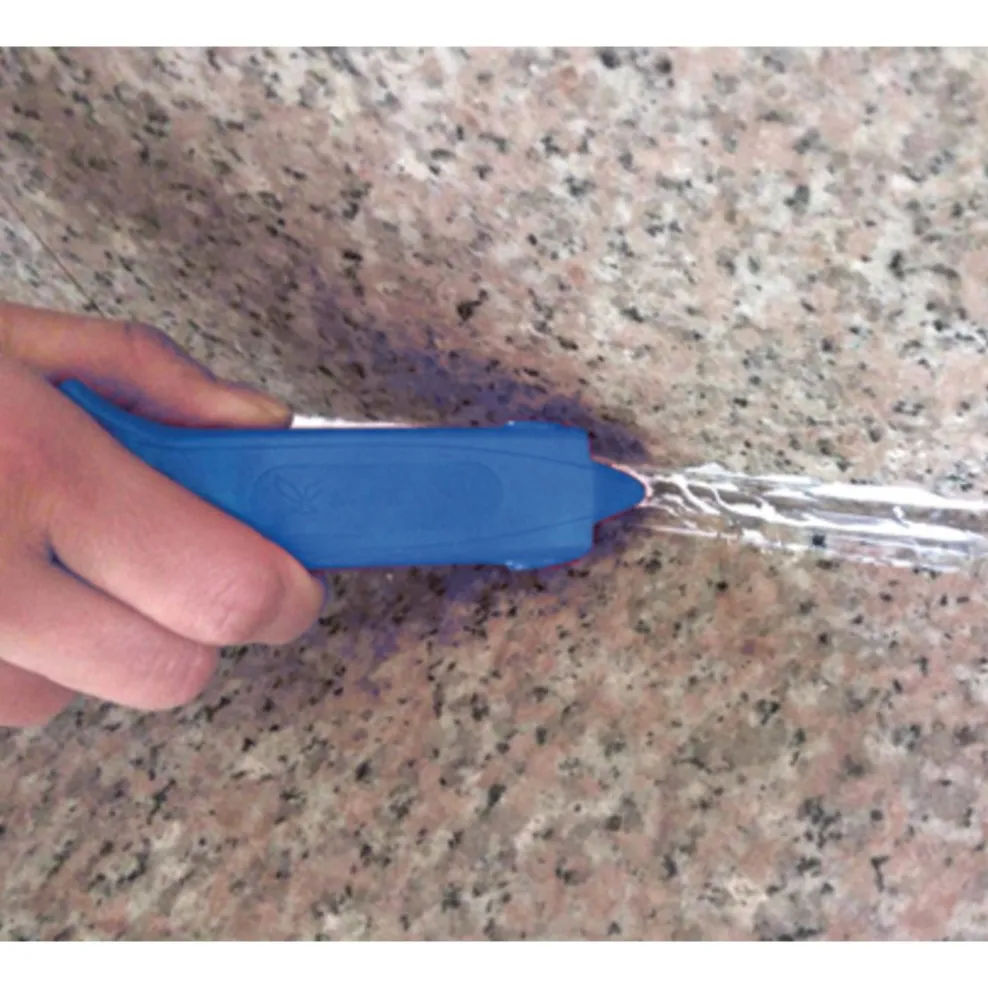 5-in-1 Sealant and Caulking Tool