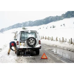 Large Snow Shovel with FSC® Wooden Handle