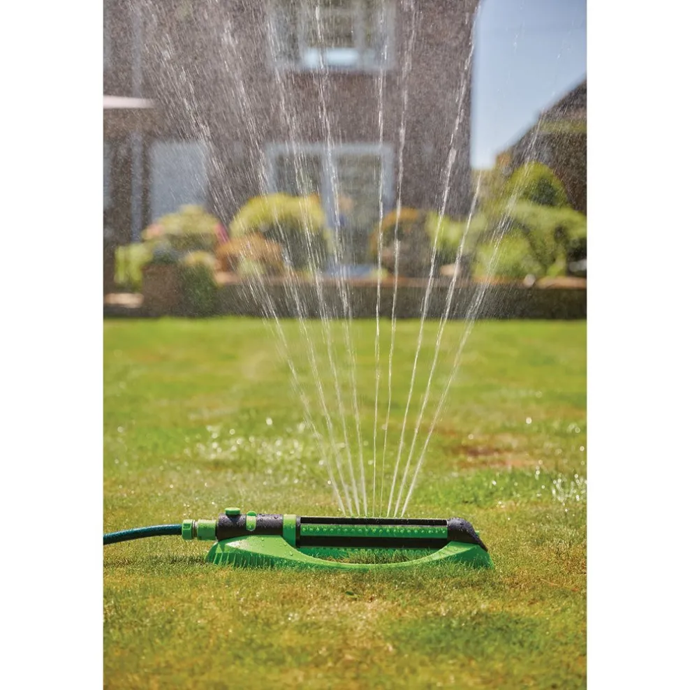 Oscillating Sprinkler with 9-21 Jets