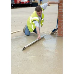 Plasterers Featheredge, 1200 x 100mm