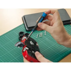Soft Grip Precision Screwdriver & Bit Set (31 Piece)