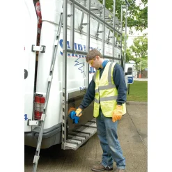 Triple Suction Lifter