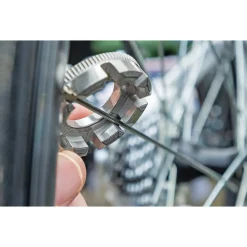 Universal Bicycle Spoke Key