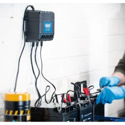 6/12V 3 Bank Charger Station