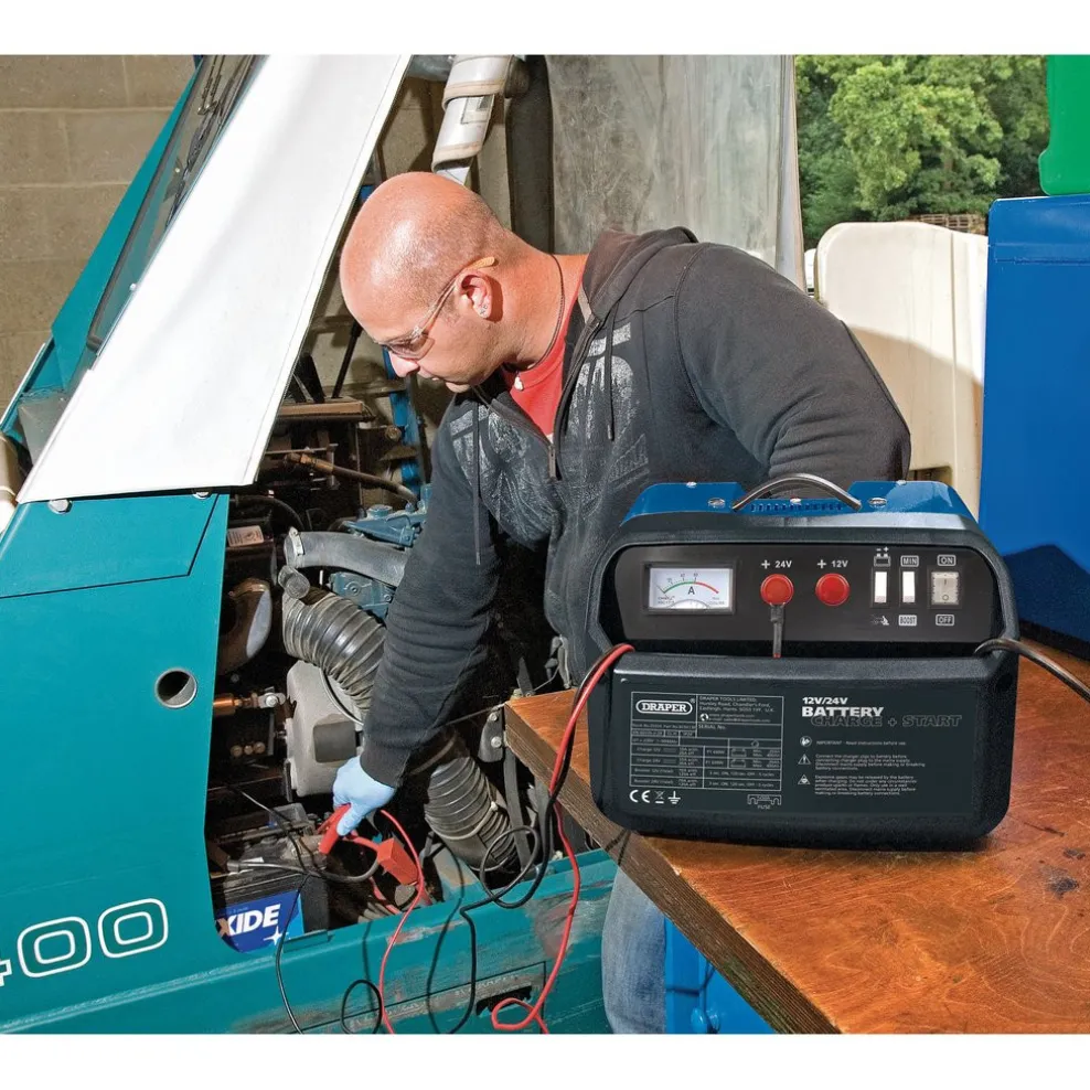 12/24V Battery Starter/Charger, 120A