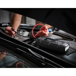 12V Lithium Jump Starter with Digital Display, 3000A