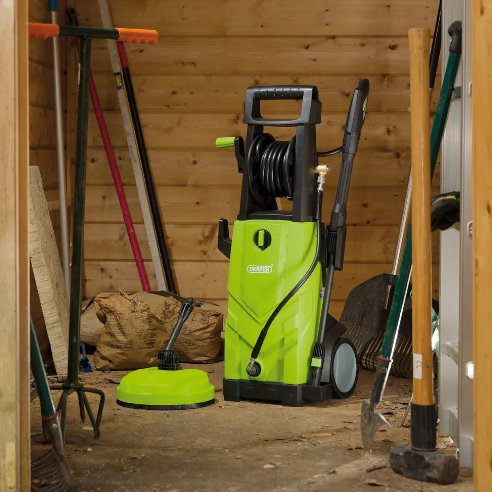 230V Pressure Washer, 2200W, 165Bar, Green