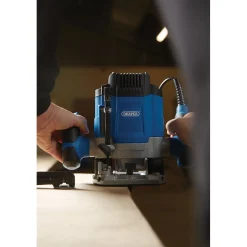 230V Variable Speed Router, 1/4", 1200W